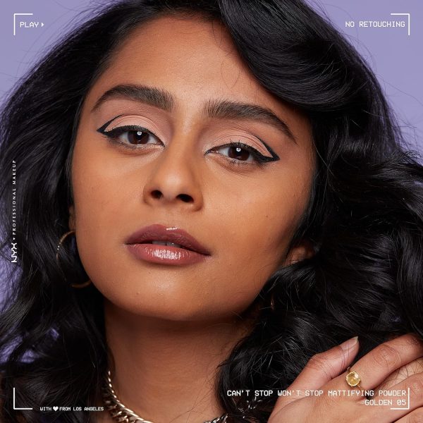 NYX PROFESSIONAL MAKEUP Can't Stop Won't Stop Mattifying Pressed Powder - Golden - Image 4